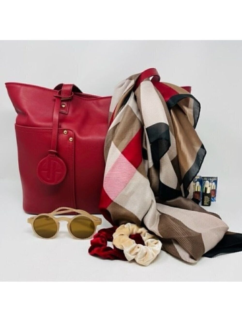 7 pc-Estee Lauder Adv Night repair, totebag, scarf, sunglasses, scrunchies-NEW! - Picture 2 of 3
